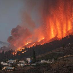 Duizenden evacuaties na vulkaanuitbarsting op Canarisch eiland La Palma