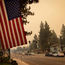 Duizenden inwoners van Californië op de vlucht voor bosbranden