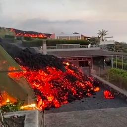 Video | Lava van vulkaanuitbarsting op La Palma bereikt eerste woonwijken