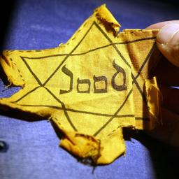 Organisator Militariabeurs Houten verbiedt verkoop ‘Holocaustspullen’
