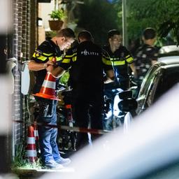 Politie houdt negen vermeende terroristen aan in Eindhoven voor voorbereiden aanslag