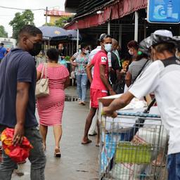 Recordaantal positieve tests in Suriname, maar geen nieuwe maatregelen