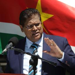 Voor het eerst in tien jaar komt een Surinaamse president langs in Den Haag