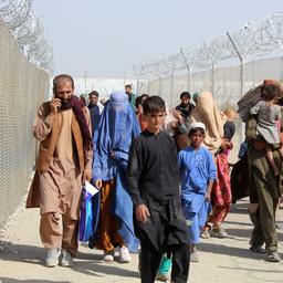 Zo’n zeshonderd mensen in beeld bij ministerie voor hulp bij verlaten Afghanistan