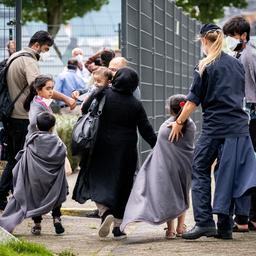 58 Afghanen die naar Pakistan vluchtten mogen naar Nederland komen