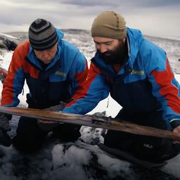Video | Archeologen in Noorwegen vinden ski van 1.300 jaar oud