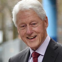 Biden zegt dat oud-president Bill Clinton het ziekenhuis snel zal verlaten