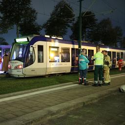Drie verdachten melden zich bij politie na fatale aanrijding met tram in Den Haag