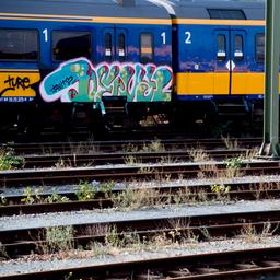 NS test sensoren, drones en camera’s om graffiti op treinen tegen te gaan