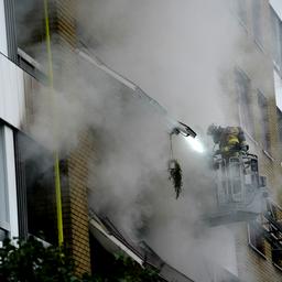 Ruim twintig mensen naar ziekenhuis na ontploffing in Zweeds flatgebouw