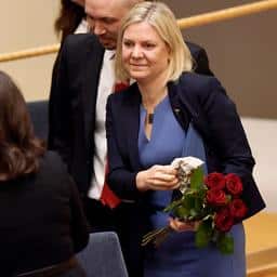 Eerste vrouwelijke premier van Zweden treedt binnen een paar uur alweer af