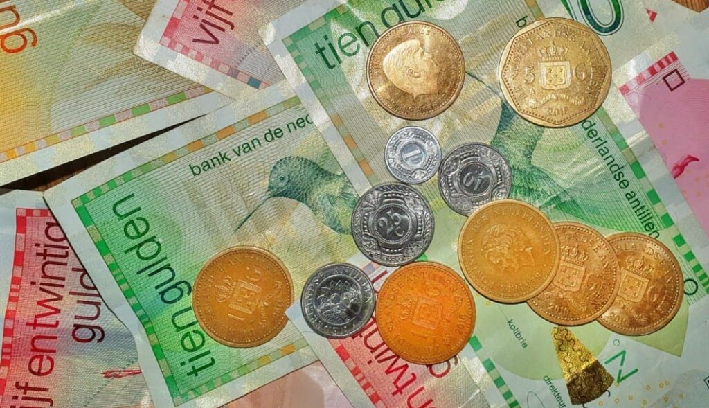 CBCS wil Caribische gulden in 2025 ingevoerd hebben