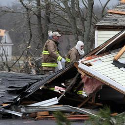 Meerdere doden doordat tornado verzorgingstehuis verwoest in Verenigde Staten