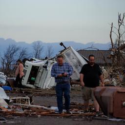 Zeker tachtig doden en enorme ravage door tornado’s in VS