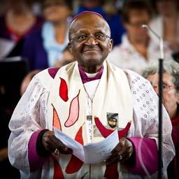 Zuid-Afrikaanse aartsbisschop en Nobelprijswinnaar Desmond Tutu (90) overleden