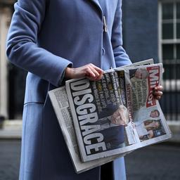 Blijft Johnson premier? Dit weten we over het cruciale ‘partygate’-rapport