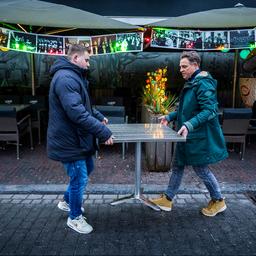 ‘Gezellige protestdag’ voor Limburgse horeca, Utrecht dreigt met boetes