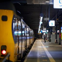 NS rijdt vanaf maandag tijdelijk met minder treinen in avonduren