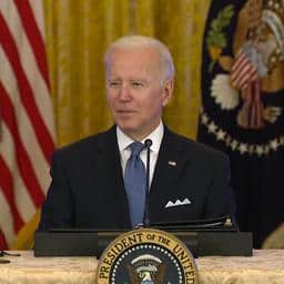 Video | President Biden scheldt journalist uit na persconferentie