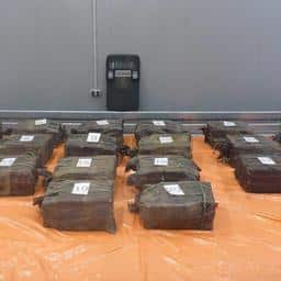 Vorig jaar ruim voor 5 miljard euro aan cocaïne onderschept in haven Rotterdam