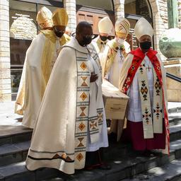 Zuid-Afrika neemt afscheid van overleden aartsbisschop Desmond Tutu