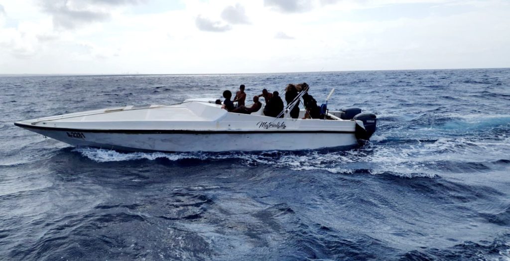 Kustwacht onderschept boot met ongedocumenteerden