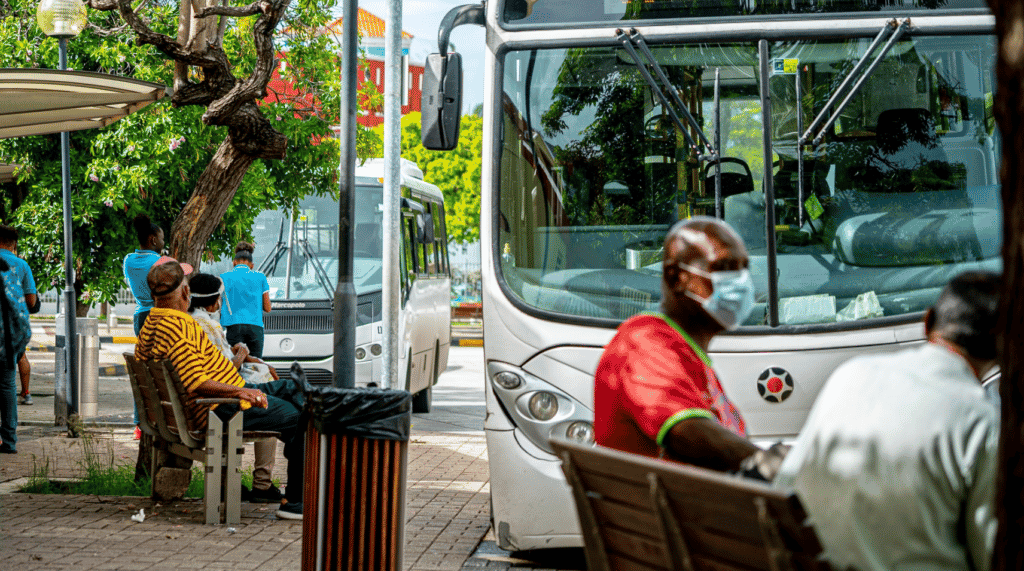 ABC-bussen mijden route door Seru Fortuna
