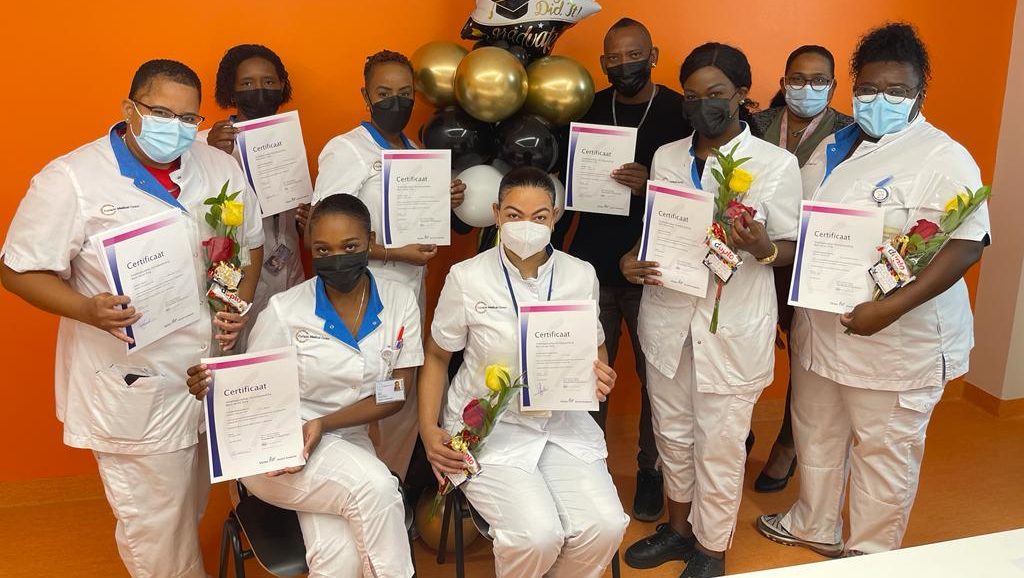 31 verpleegkundigen behalen certificaat Basisopleiding Acute Zorg