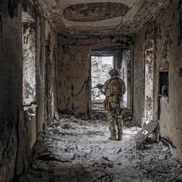 Overzicht | Rusland claimt overgave ruim duizend Oekraïense soldaten in Mariupol