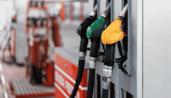 Benzineprijs ondanks accijnsverlaging omhoog
