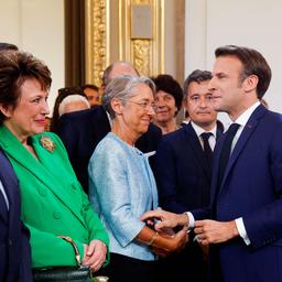 Macron kiest eerste vrouwelijke Franse premier in 30 jaar bij hervorming regering