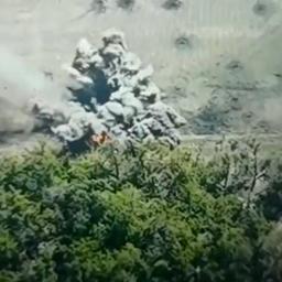 Video | Russische tanks ontploffen door mijnen in Oekraïne