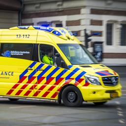 Voetganger overleden na aanrijding met vrachtwagen op A1 bij Beekbergen