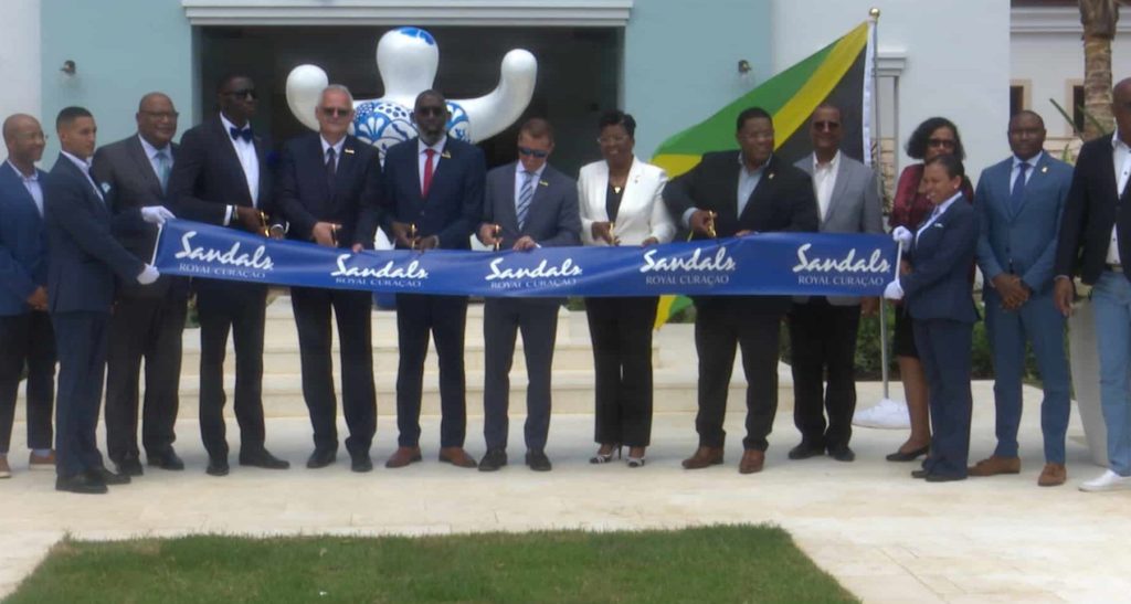 Video | Sandals Royal Resort officieel geopend: ‘aanwinst voor Curaçao’