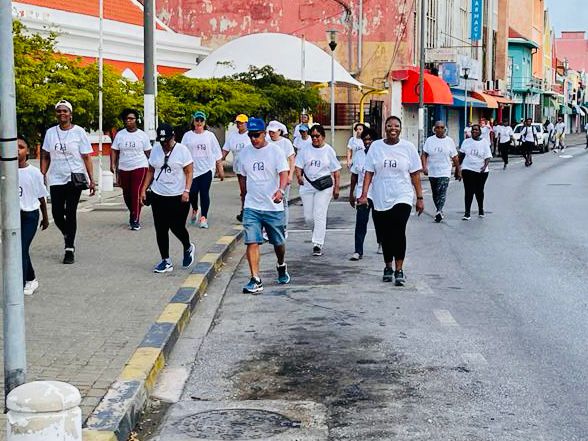 Eerste Curaçaose Awareness Walk voor verslaving