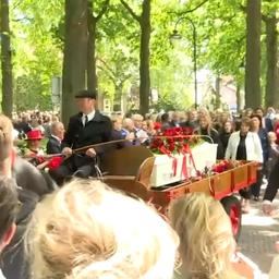 Video | Bekend Nederland neemt afscheid van Willibrord Frequin