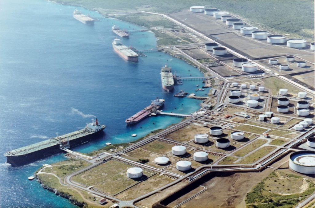 RdK wil olieterminal opstarten met Caribbean Petroleum Refinery