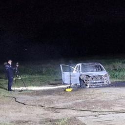 Dode in uitgebrande auto in Baarlo kwam uit Polen, toedracht nog onbekend