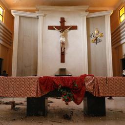 Dodental door aanslag op kerk in Nigeria bijgesteld naar ruim twintig
