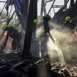 Dodental na raketaanslag op Oekraïens winkelcentrum loopt op, nog 36 vermisten
