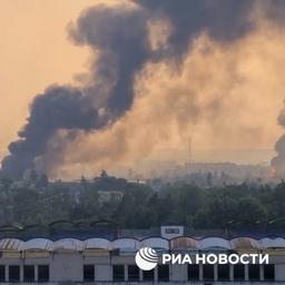 Video | Rookwolken stijgen op uit Azot-fabriek in Severodonetsk
