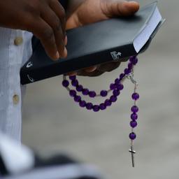 Tientallen mensen om het leven gekomen bij aanval op Nigeriaanse kerk