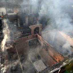 Video | Zes huizen flink beschadigd door grote brand in Eindhoven