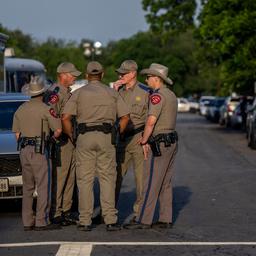 Politiechef neemt maand na bloedbad op basisschool Uvalde in Texas ontslag