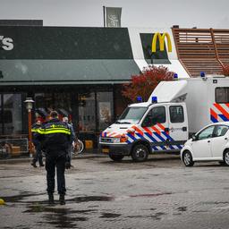 Schutter dubbele moord McDonald’s Zwolle zegt te zijn afgeperst
