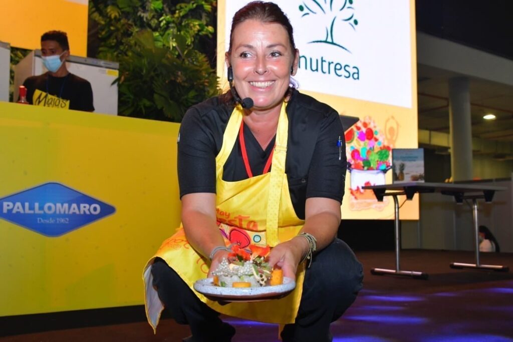 Helmi Smeulders brengt Caribische keuken naar Colombia 