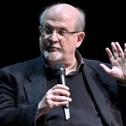 Iran ontkent stellig betrokken te zijn bij aanval op Salman Rushdie