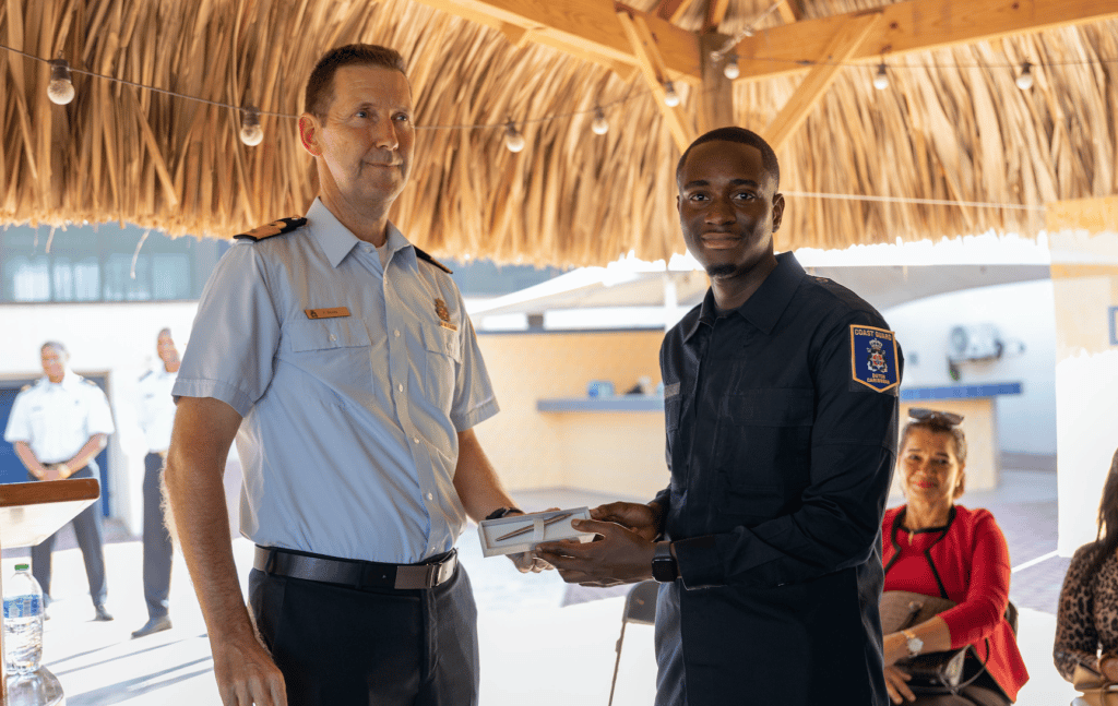Twintig nieuwe kustwachters ontvangen diploma
