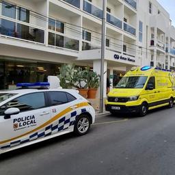 Nederlandse vrouw (28) overleden na val uit hotelraam op Mallorca