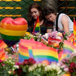 Noorse politie pakt nog twee mensen op voor dodelijke schietpartij in gaybar